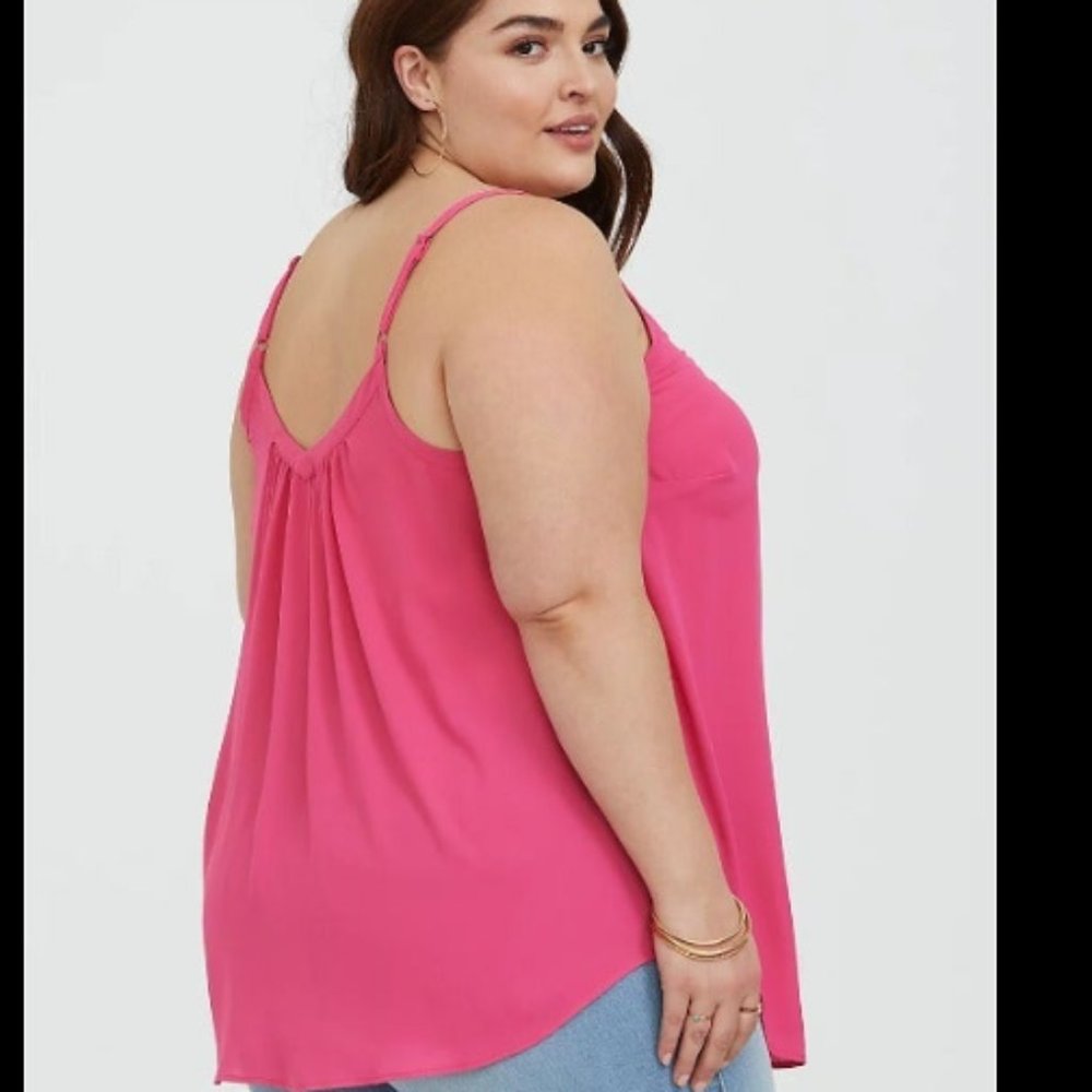 *NWT* Torrid Pink Georgette Tunic Cami - Picture 2 of 3